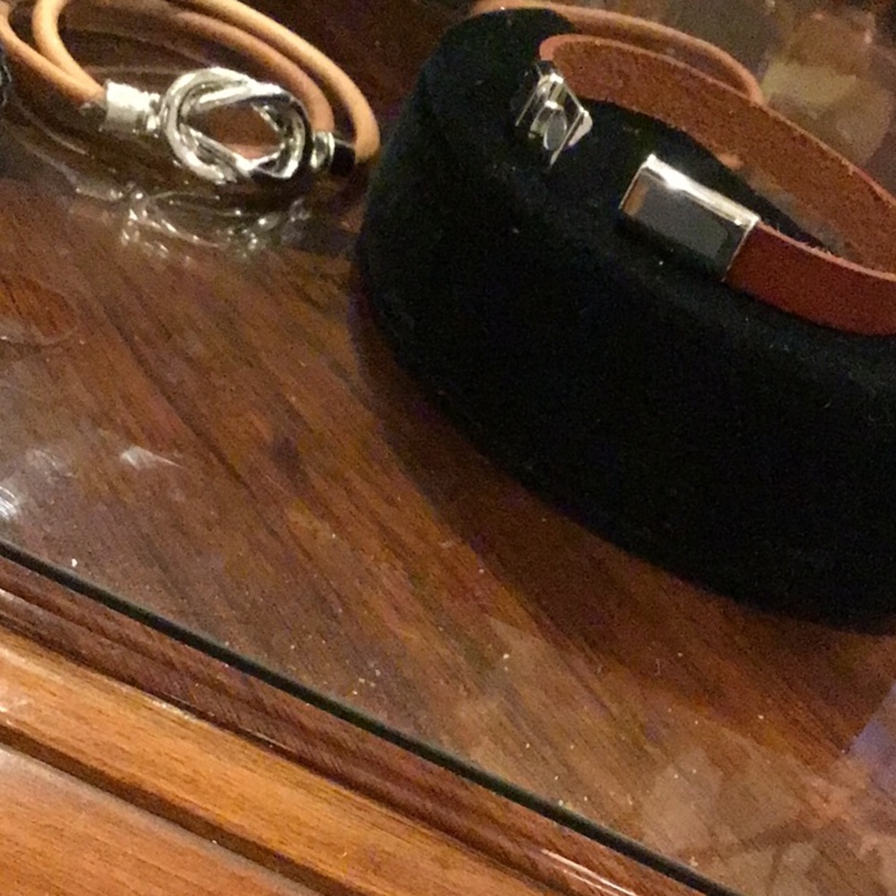 Bracelet - Picture 2 of 3